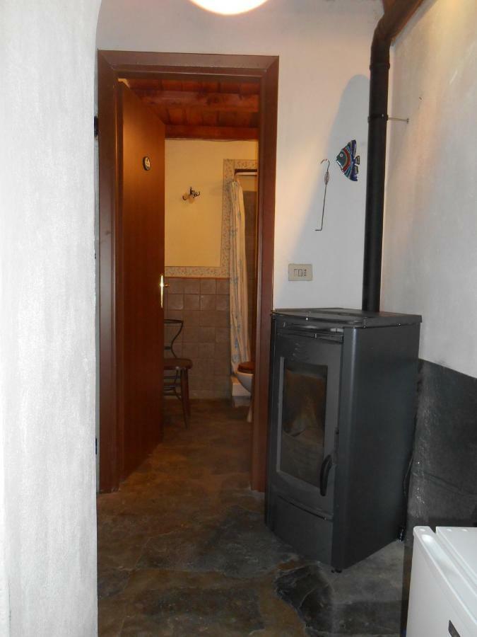 Гостьовий будинок La Casa Nel Bosco-Senza Auto Ponte della Venturina Екстер'єр фото